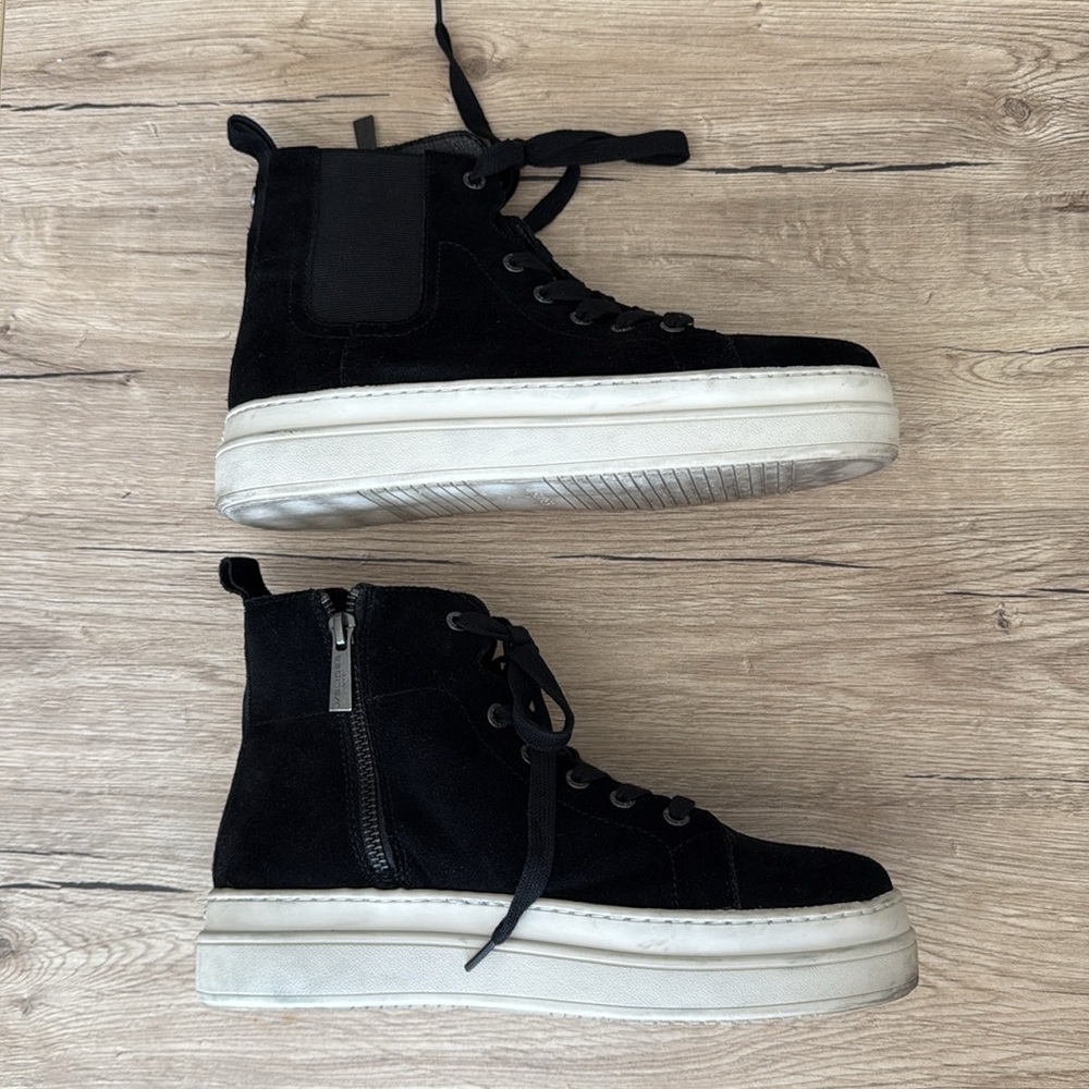 J/SLIDES Norris High Top Leather Platform Sneaker in Black - Picture 7 of 9